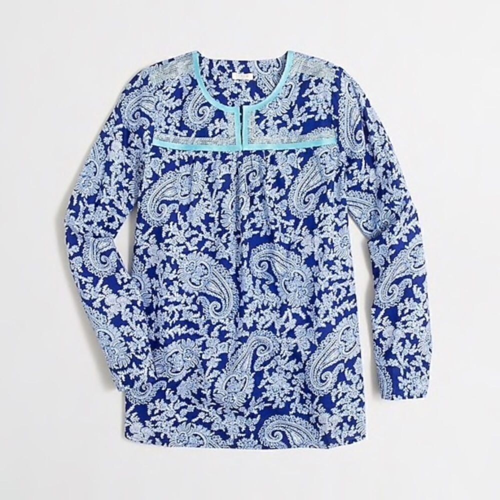 J.Crew paisley popover tip. Size XS